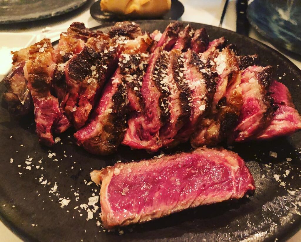 Chuleta a la plancha de Martín Quiroga. Foto de @gastrordinario